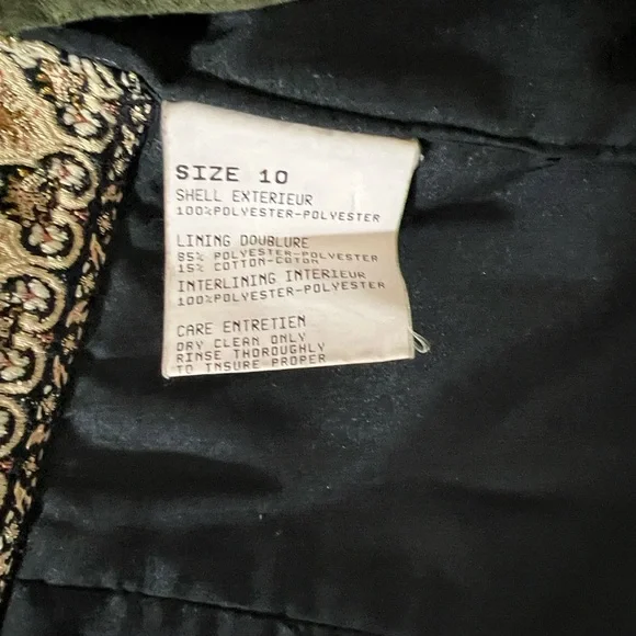 Vintage Bogner Olive Green Women's Ski Jacket with White Embroidery - Picture 16 of 16